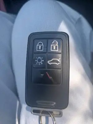 VOLVO V70 COMBI — Auto & Motorrad auf Mallorca