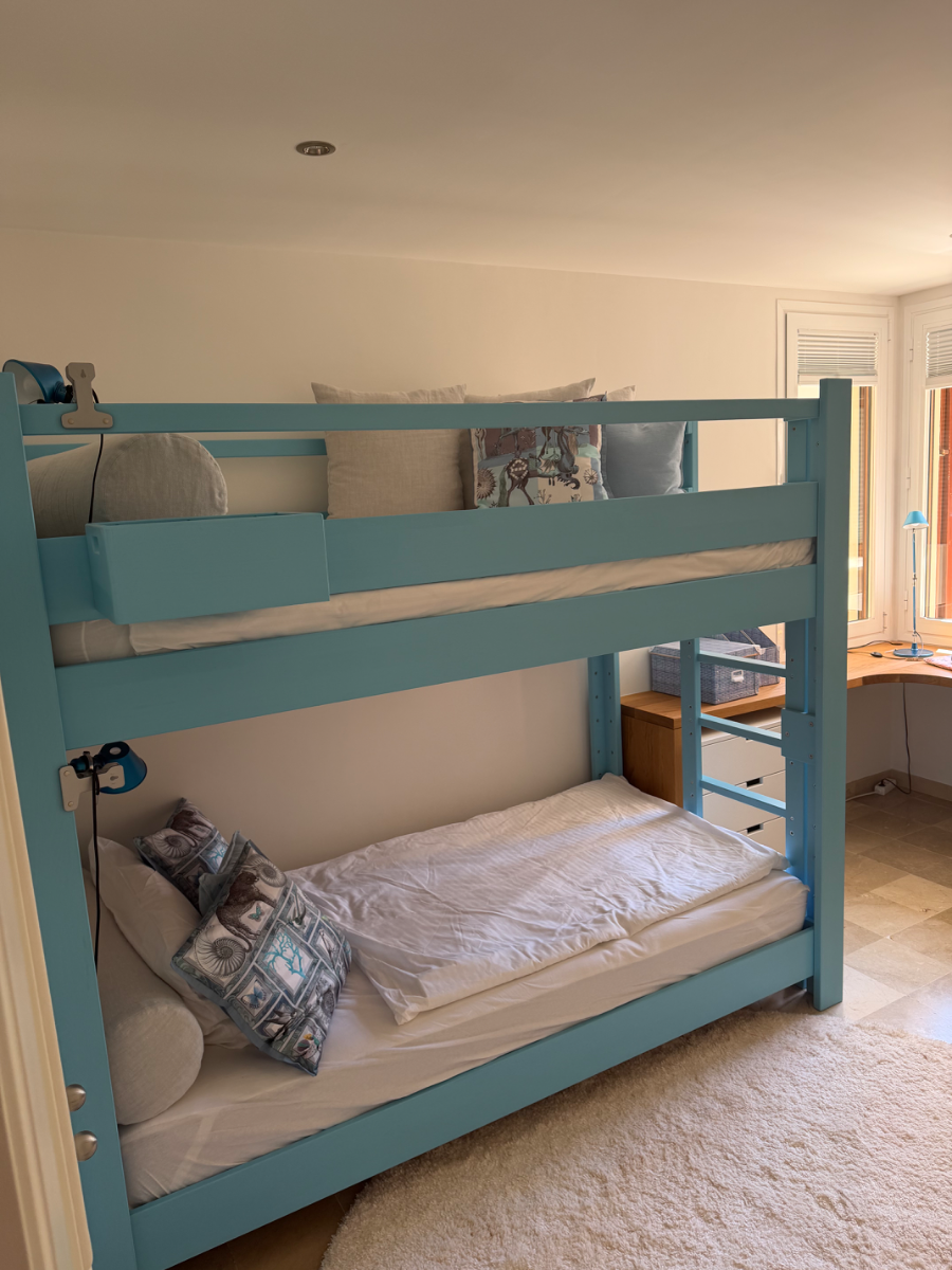 Hochbett — Bild 1